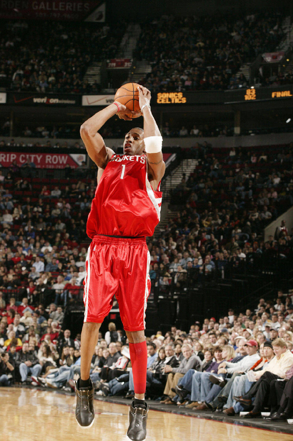 拉波尔特：我在曼城6年本可以赢得更多欧冠，至少3个也不为过（拉波尔特：在曼城六年本应拿到更多欧冠，至少三冠不为过）