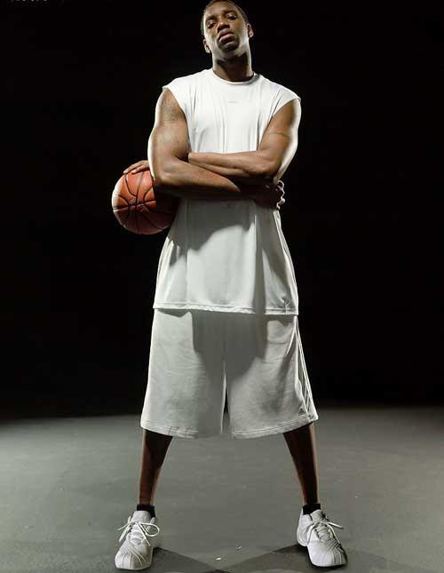 本赛季首次连败！湖人双核霸气宣言：要找回赛季初的防守，细节定成败！（湖人遭本季首连败，双核强硬表态：重拾开季防守，细节决定胜负）