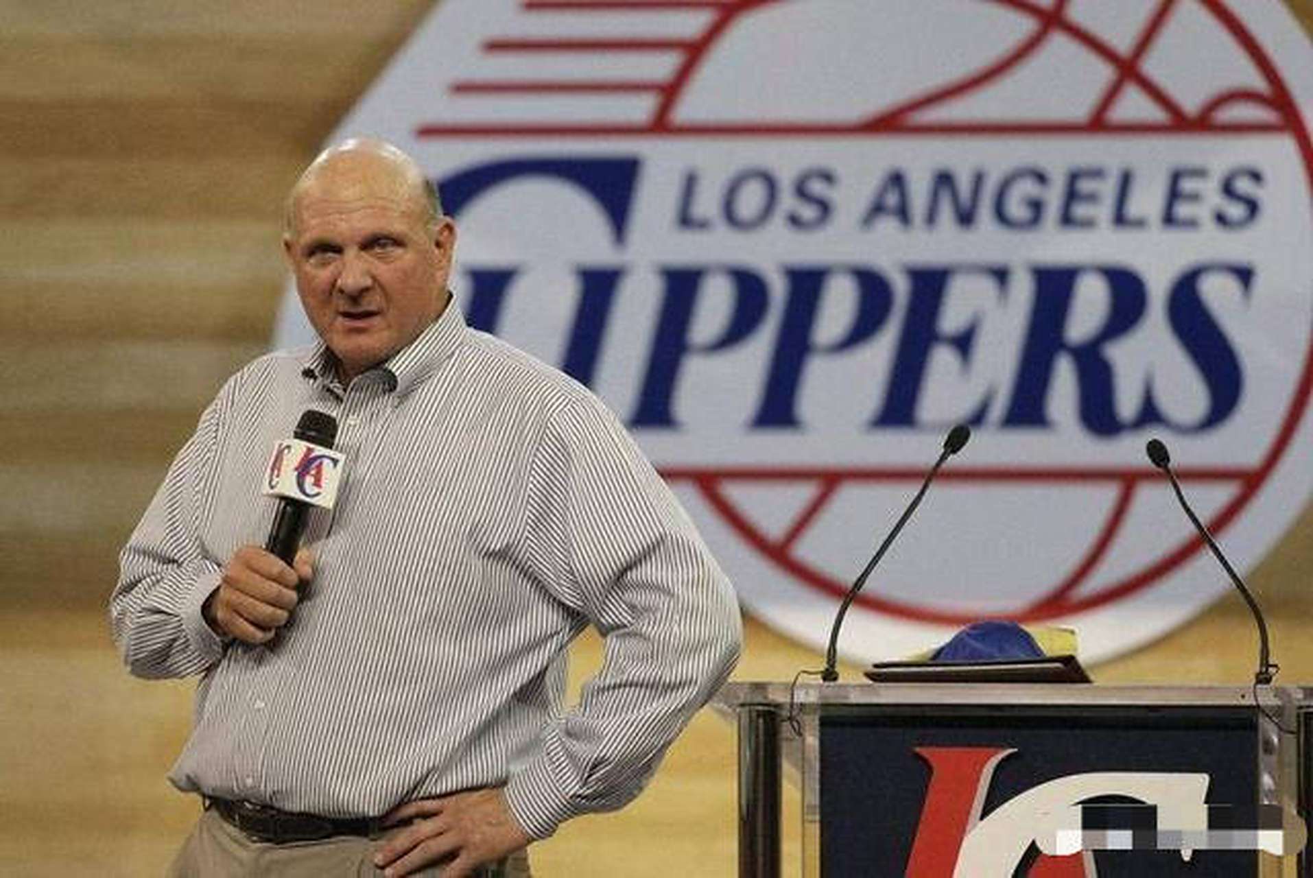 篮球篮网进攻端突然断电，惨遭逆转（篮网进攻突然熄火，惨被逆转）