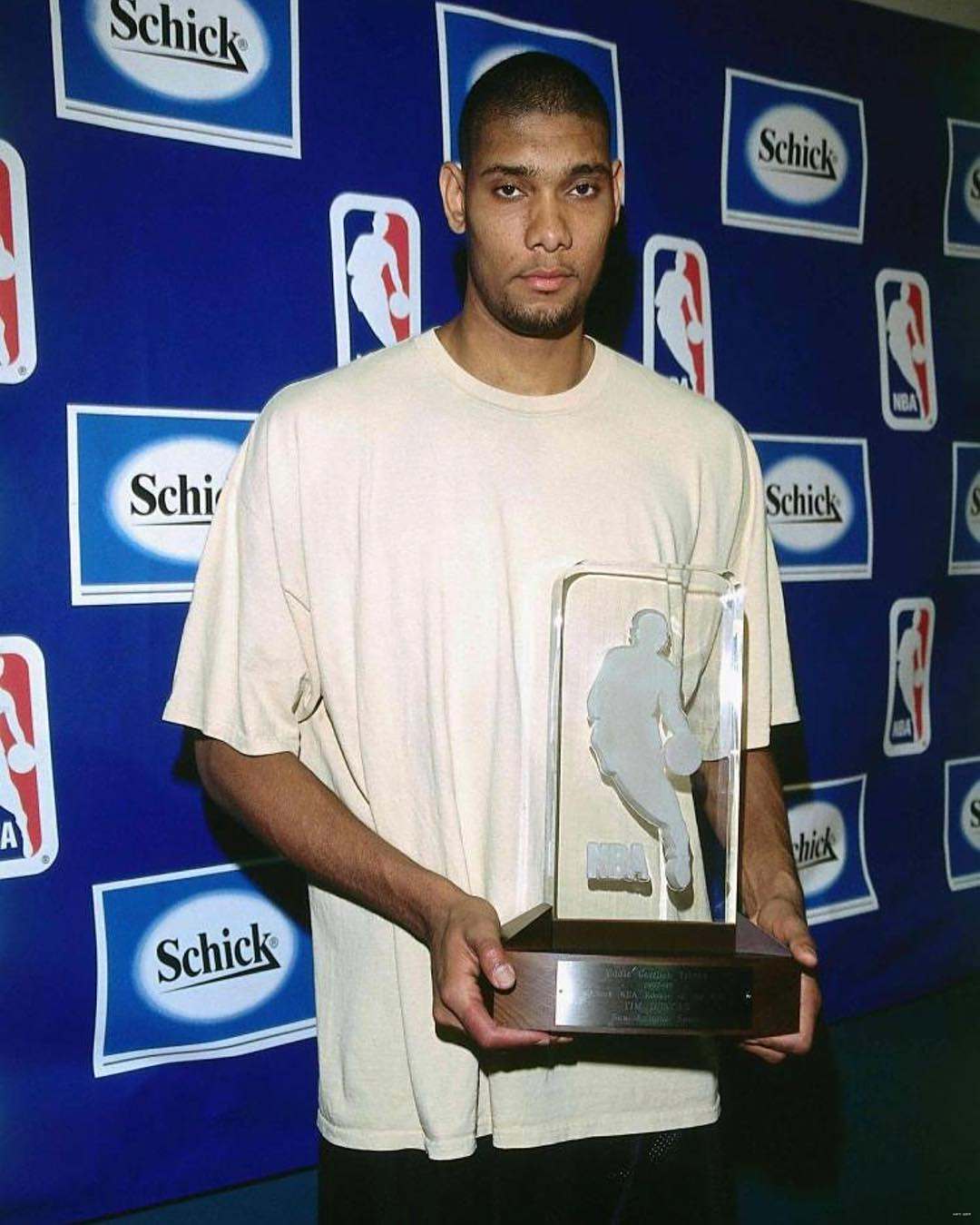 雷迪克：我们稳住了对手反扑的势头，面对不利判罚处理得当（雷迪克：我们顶住了对方的反扑，对不利判罚的应对很到位）