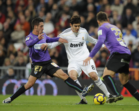 乌尔赖希：还没考虑赛季结束是否退役，明年与俱乐部共同决定（乌尔赖希：赛季后是否退役尚未考虑，明年将与俱乐部共同决定）