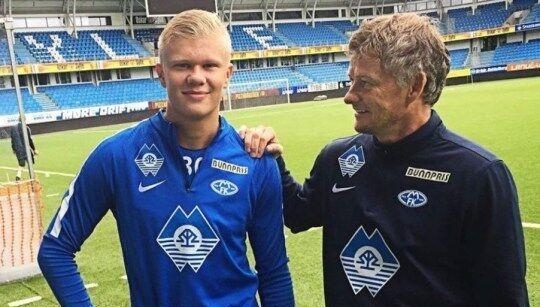 阿拉维斯后卫：巴萨很强，但我们将拼上性命力争带走三分（阿拉维斯后卫：巴萨实力强劲，我们将不惜一切争夺三分）